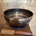 Bol tibétain gravé main 23 cm